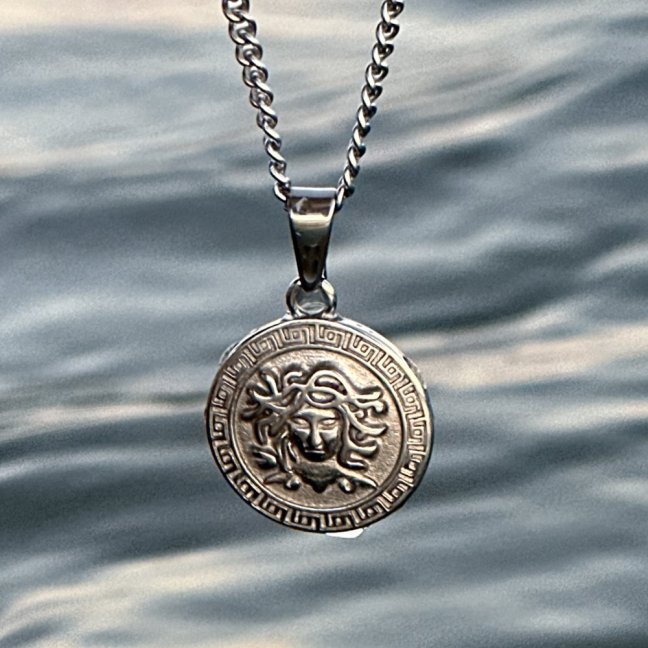 Řetízek z chirurgické oceli - STŘÍBRNÁ MEDUSA