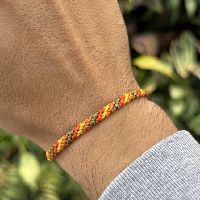 Pletený macrame náramek - JUICY