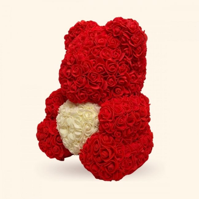 Macko z ruží 40 cm - červený so srdcom