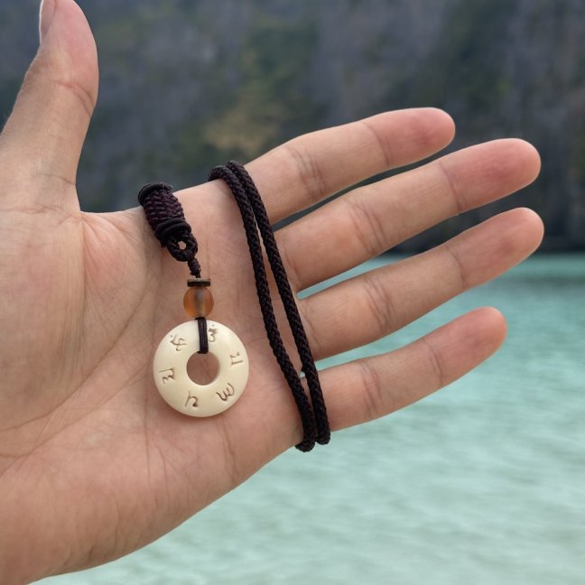 Tibetský buddhistický náhrdelník - OM Mantra