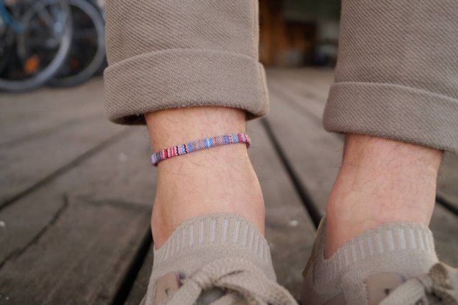 Pletený náramek na nohu - BUENO