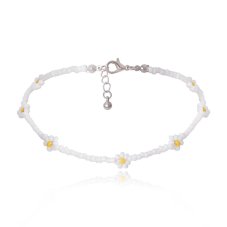 Korálkový choker - Bílé květinky