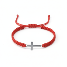 Pletený macrame náramok s krížikom - ČERVENÝ