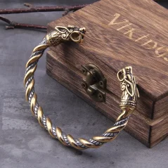 Vikingský náramok z chirurgickej ocele - GOLD