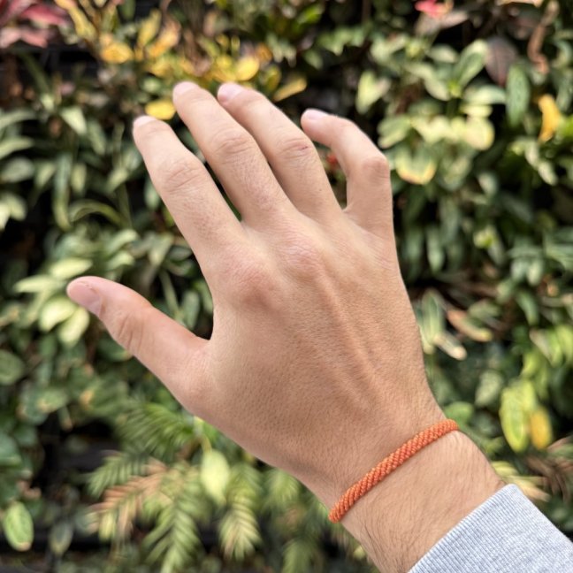 Pletený macrame náramok - ORANGE
