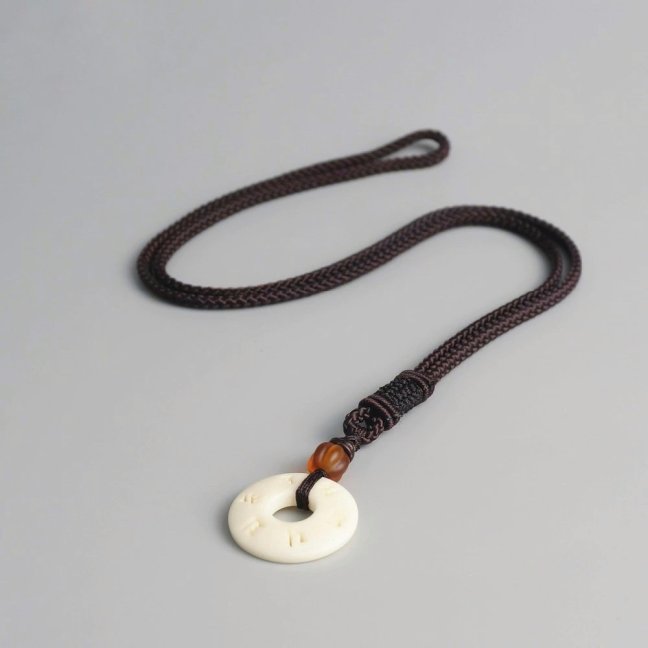 Tibetský buddhistický náhrdelník - OM Mantra