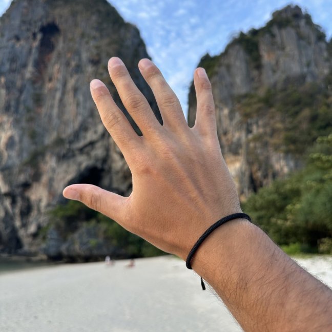 Tibetský náramek pro štěstí - ČERNÝ THIN