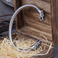 Vikingský náramok z chirurgickej ocele