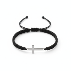 Pletený macrame náramek s křížkem - ČERNÝ